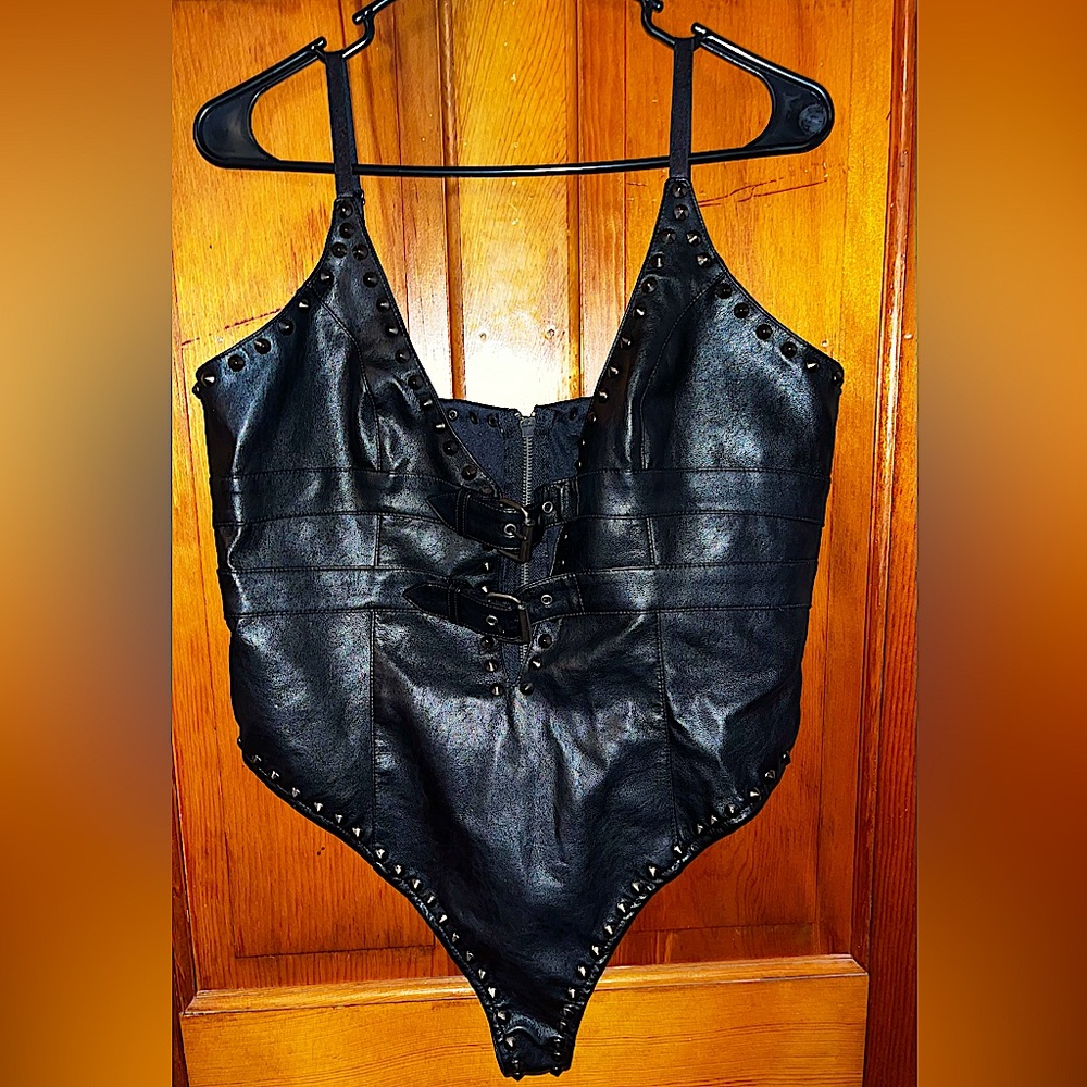 NWT Dolls Kill Bodysuit XL | Vegan Faux Leather Bodysuit | Club Exx 🔥